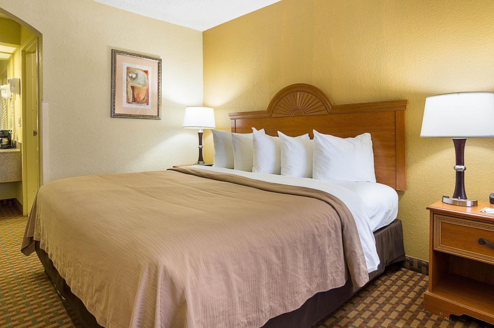 Quality Inn Near Casinos And Convention Center Bossier Stadt Exterior foto