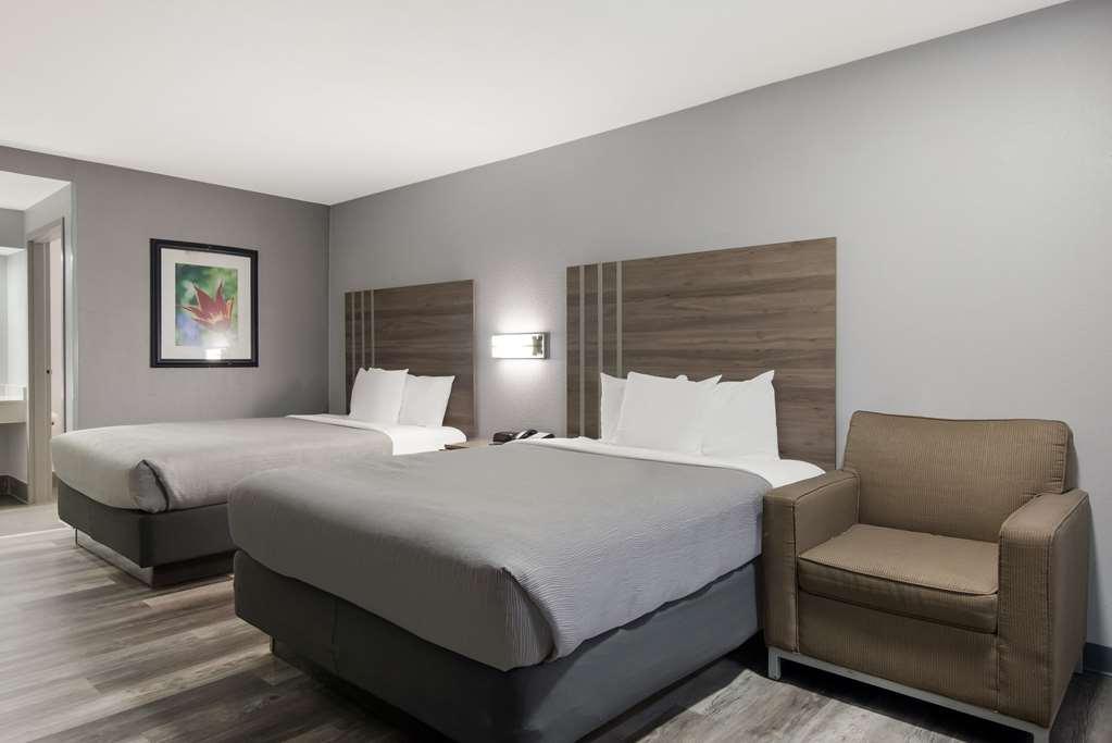 Quality Inn Near Casinos And Convention Center Bossier Stadt Exterior foto