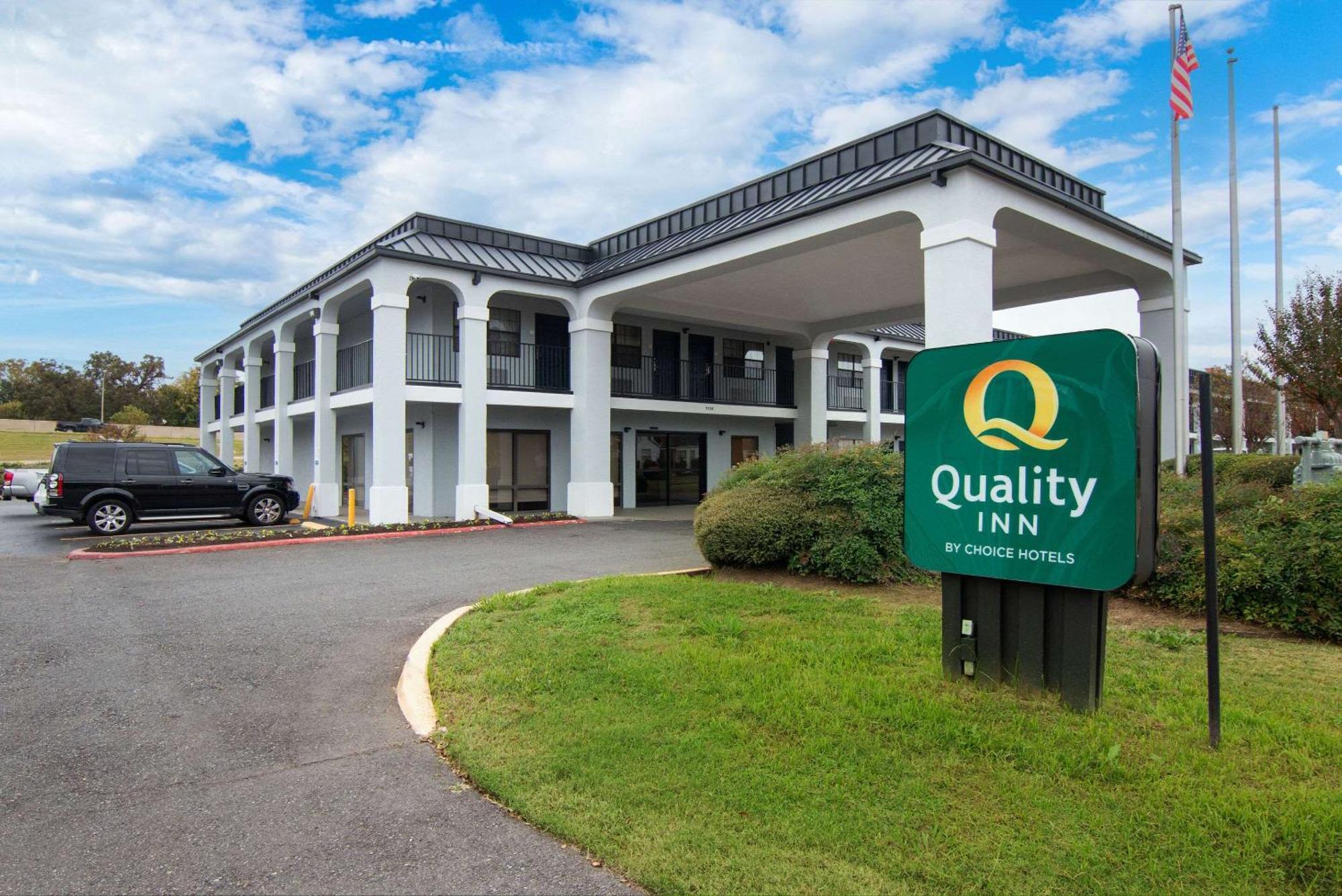 Quality Inn Near Casinos And Convention Center Bossier Stadt Exterior foto